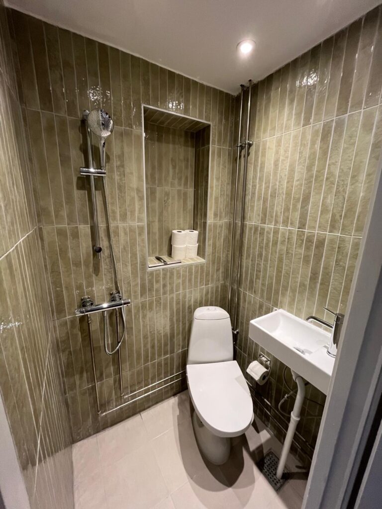 63020397-9fbb-4c15-9340-b002f67b2d1d